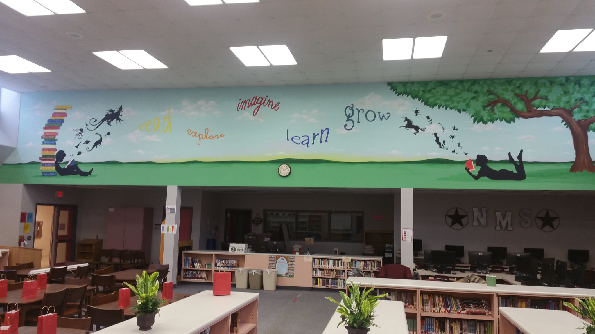 Navarro Library Mural